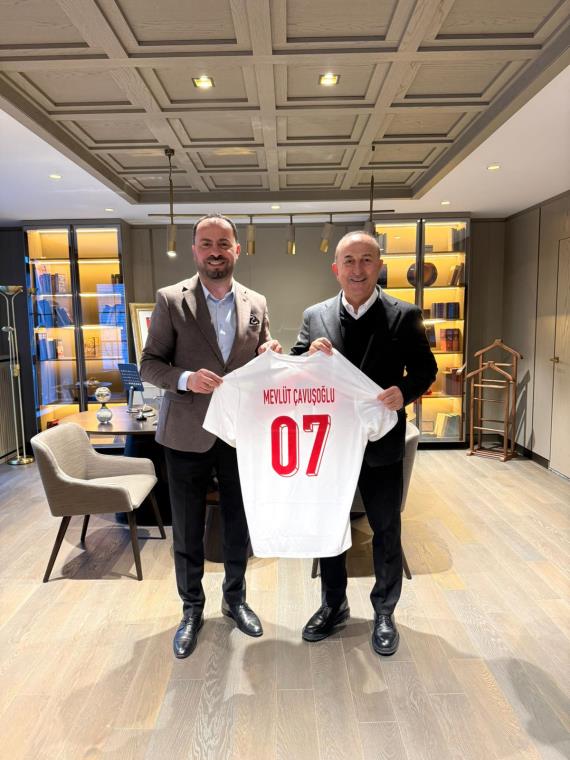 Orjinal boyutlar� i�in t�klay�n�z