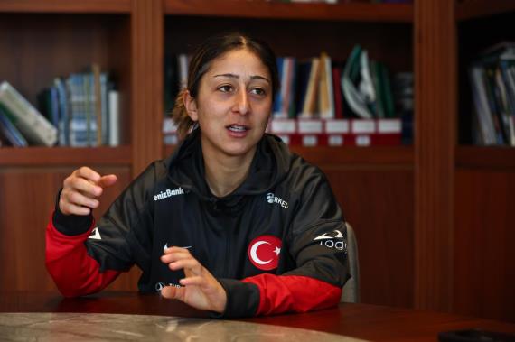 Orjinal boyutlar� i�in t�klay�n�z