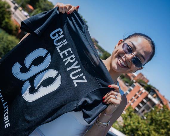 Orjinal boyutlar� i�in t�klay�n�z