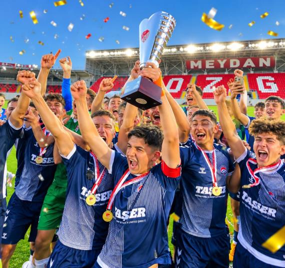 Orjinal boyutlar� i�in t�klay�n�z