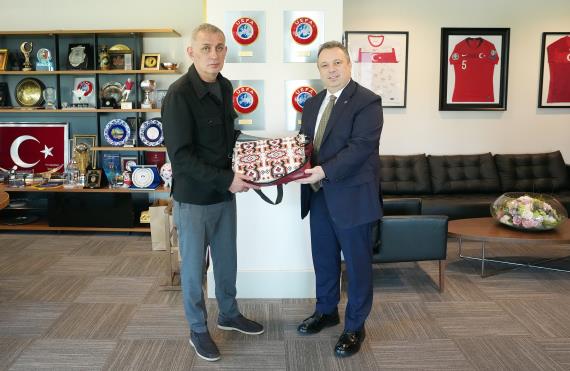 Orjinal boyutlar iin tklaynz