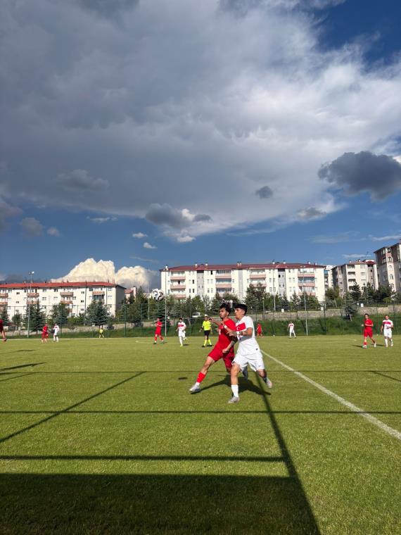 Orjinal boyutlar� i�in t�klay�n�z