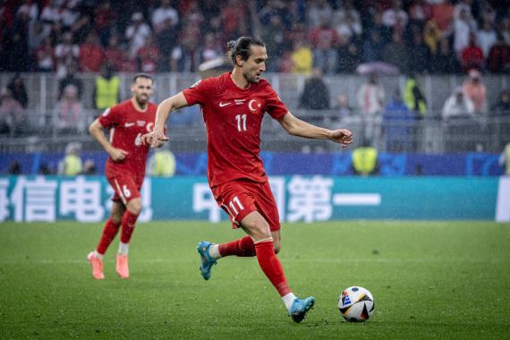 Orjinal boyutlar� i�in t�klay�n�z