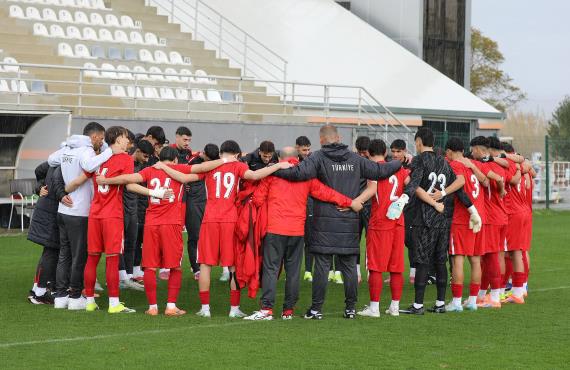 Orjinal boyutlar� i�in t�klay�n�z