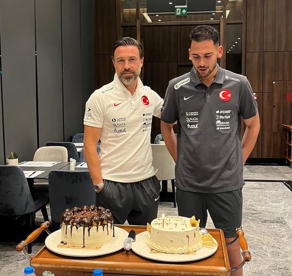 Orjinal boyutlar� i�in t�klay�n�z