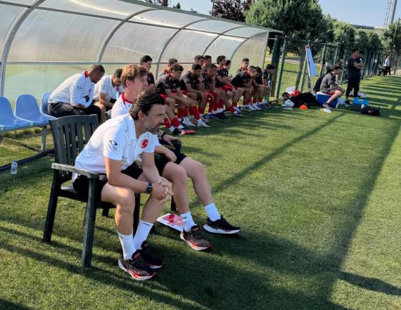 Orjinal boyutlar� i�in t�klay�n�z