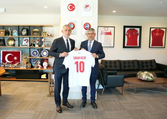 Orjinal boyutlar iin tklaynz