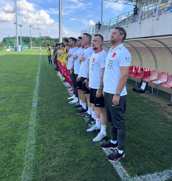 Orjinal boyutlar� i�in t�klay�n�z