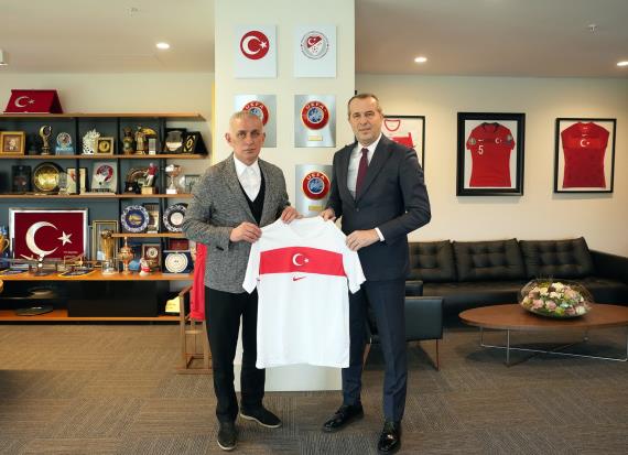 Orjinal boyutlar� i�in t�klay�n�z