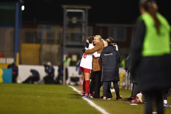 Orjinal boyutlar� i�in t�klay�n�z