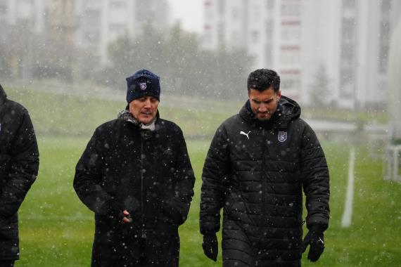 Orjinal boyutlar� i�in t�klay�n�z