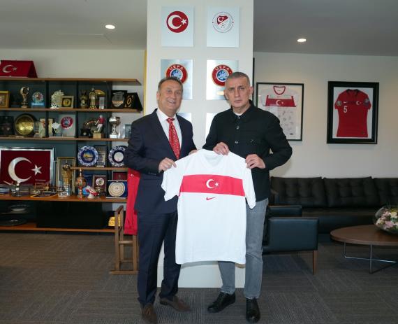 Orjinal boyutlar� i�in t�klay�n�z