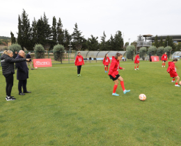 "Gelecein Yldz Kzlar" Projesi Kapsamndaki U15 Hazrlk Kamp Sona Erdi