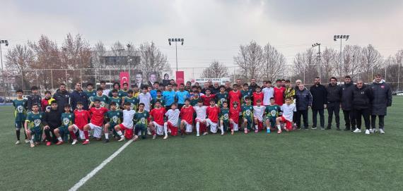 Orjinal boyutlar� i�in t�klay�n�z