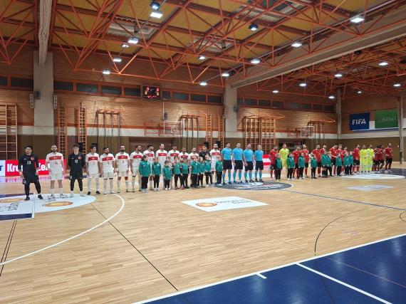 Orjinal boyutlar� i�in t�klay�n�z