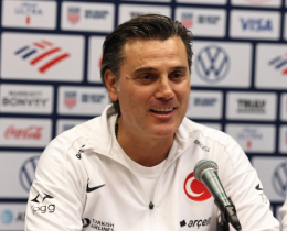 Vincenzo Montella: "Burada lk Kez Galip Gelmek Mutluluk Verici"
