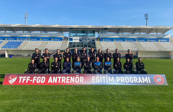 UEFA B/A Birleik Antrenr Eitim Program'nn 1. Aamas Tamamland