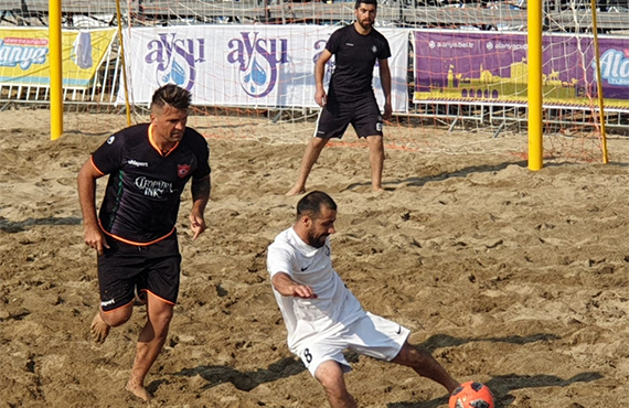 TFF Plaj Futbolu Ligi'nde eyrek finalistler belli oldu