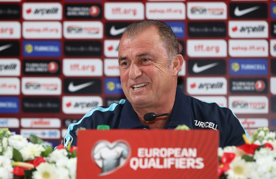 Fatih Terim basn toplants dzenledi