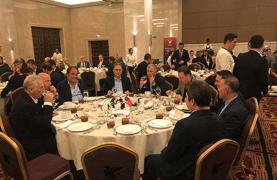 TFF Bakan Hsn Greli'den futbol ailesine iftar yemei