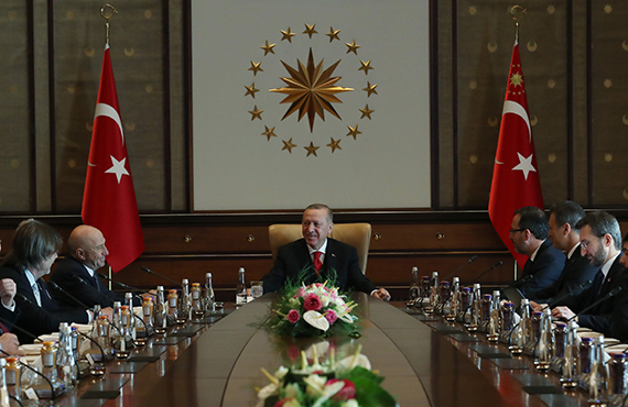Cumhurbakan Erdoan, Nihat zdemir ve Kulpler Birlii'ni kabul etti