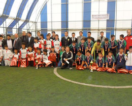 rnak MEB-TFF l Emniyet Mdrl Hal Saha Futbol Turnuvas yapld