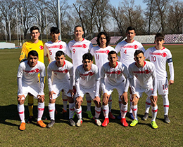 U16s draw wtih Colombia: 1-1