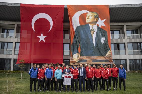 Orjinal boyutlar iin tklaynz
