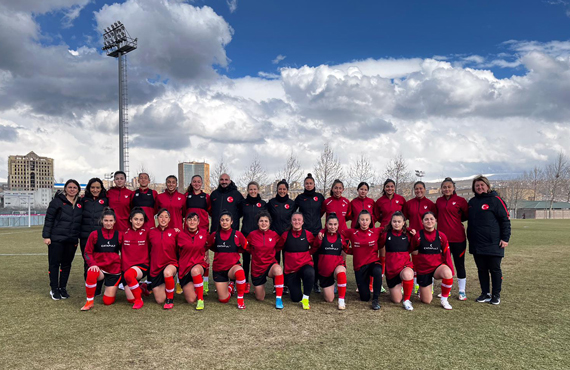 U17 Kz Milli Takm, Ermenistan'da