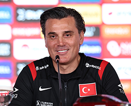 Vincenzo Montella: "Hedefimiz Gruptan En �yi �ekilde ��k�p Ad�m Ad�m �lerlemek"