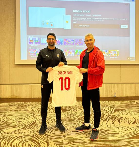 Orjinal boyutlar� i�in t�klay�n�z