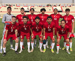 U18 Milli Takmmz, 19. Akdeniz Oyunlarnda Fransaya 2-0 yenildi