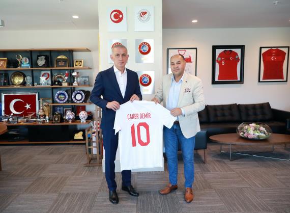 Orjinal boyutlar iin tklaynz