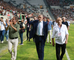 Bakan Hacosmanolu, Amed Sportif Faaliyetler - stanbulspor Man zledi
