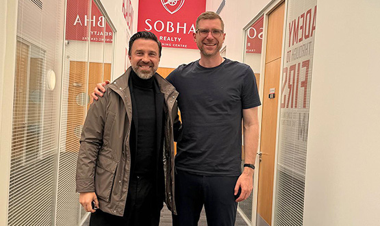 U�ur �nceman, Arsenal Akademisi'ni Ziyaret Etti