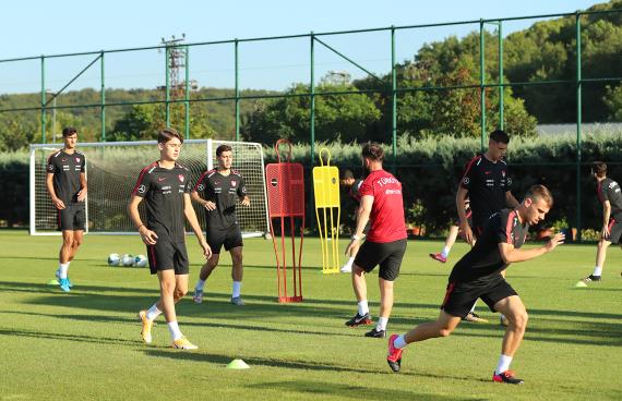 Orjinal boyutlar iin tklaynz