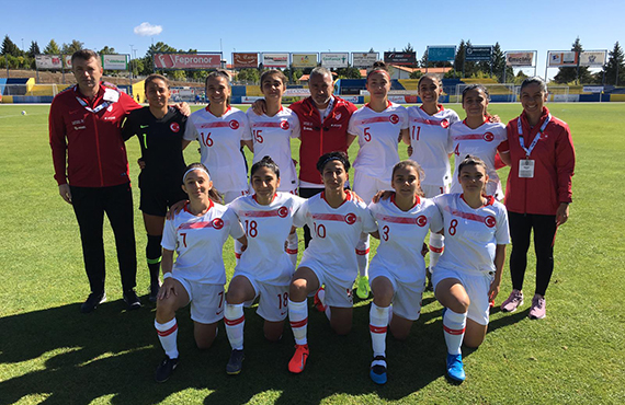 Women's U19s lost against Portugal: 3-0