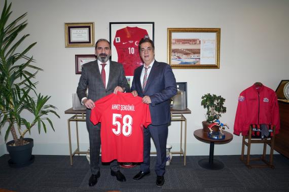 Orjinal boyutlar� i�in t�klay�n�z