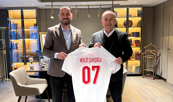 Engelli Futbolu Koordinasyon Kurulu Ba�kan� Vural'dan �avu�o�lu'na Ziyaret