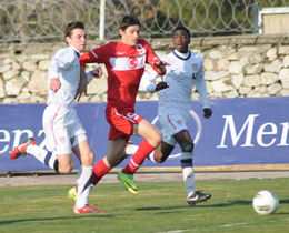 First Day of Mercedes-Benz Aegean CupTurkey beat USA: 2-1