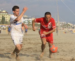 Plaj Futbolu Milli Takm, Belarusa 3-1 malup oldu
