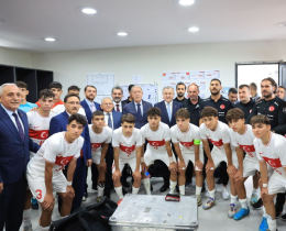 U16 Mill Takmmz, Drtl Turnuvay Lider Tamamlad