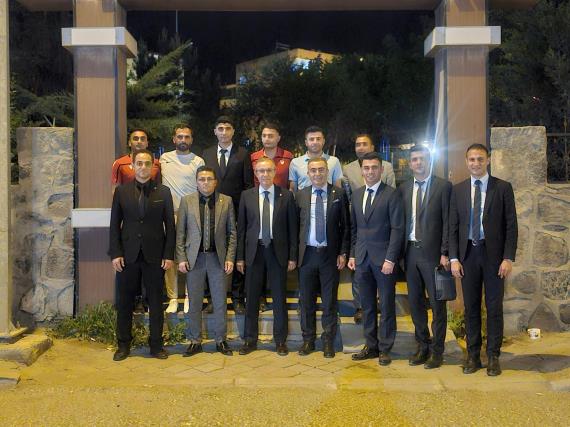 Orjinal boyutlar iin tklaynz