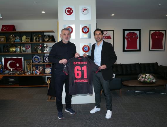 Orjinal boyutlar� i�in t�klay�n�z