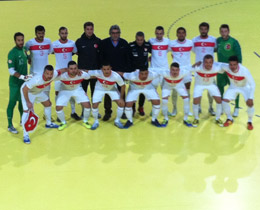 Futsal Milli Takm, Grcistana 5-2 malup oldu