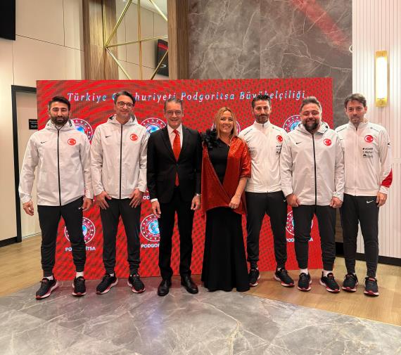 Orjinal boyutlar iin tklaynz