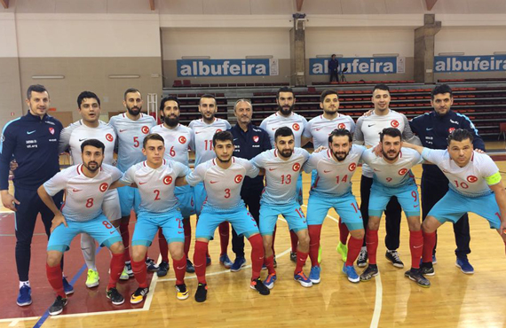 Futsal Milli Takm, Hollanda ile 4-4 berabere kald