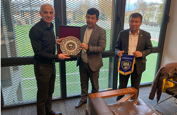 zbekistan Futbol Federasyonu Yetkililerinden TFF'ye Ziyaret