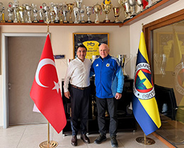 Emrah Bayraktar Be�ikta�, Fenerbah�e ve Galatasaray Kul�plerini Ziyaret Etti