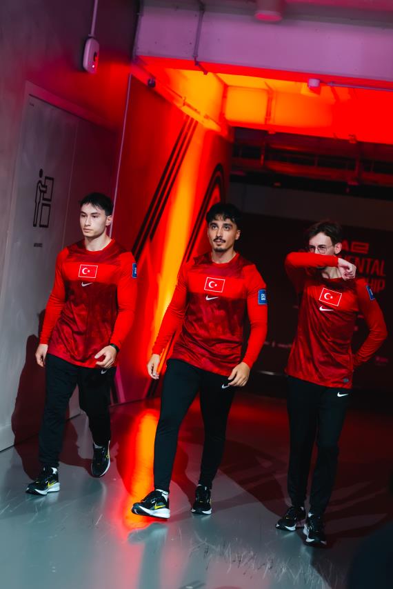 Orjinal boyutlar� i�in t�klay�n�z
